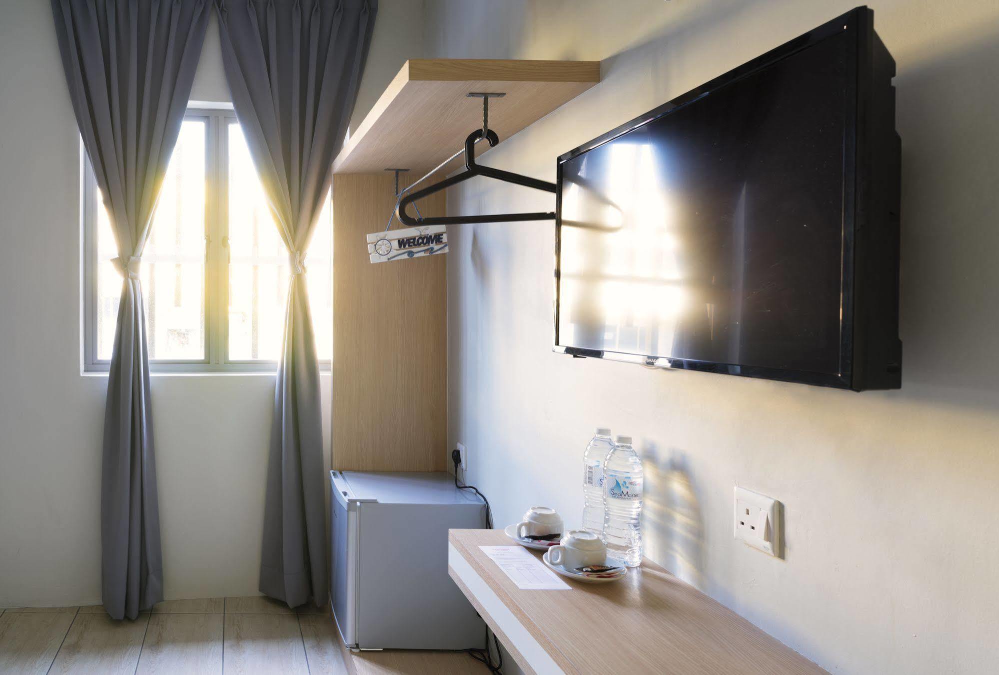Lighthouse Hotel & Shortstay @ Damansara Uptown Petaling Jaya Exteriör bild