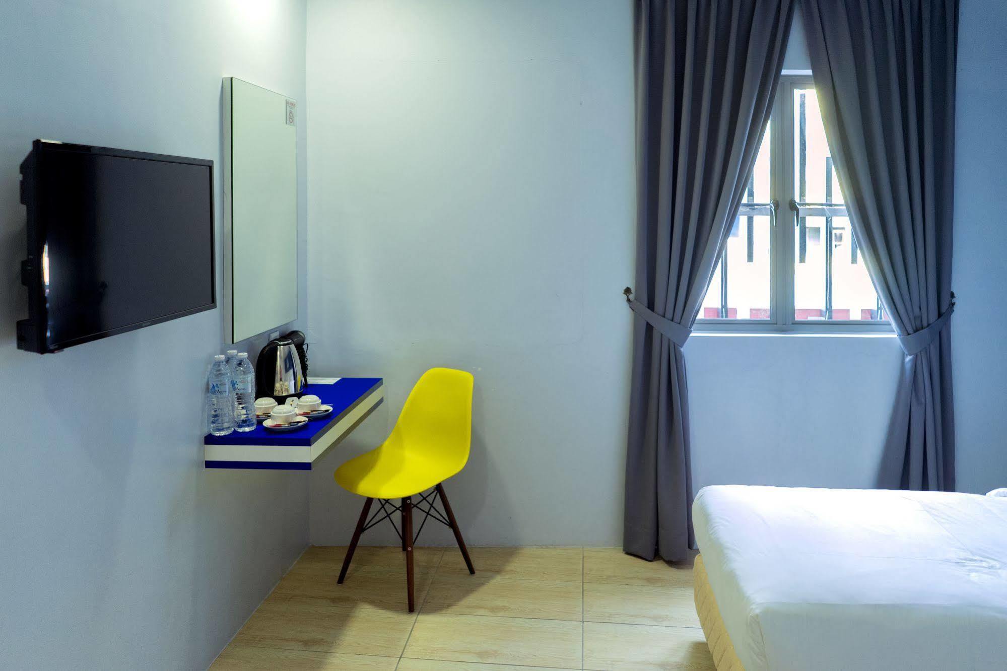 Lighthouse Hotel & Shortstay @ Damansara Uptown Petaling Jaya Exteriör bild