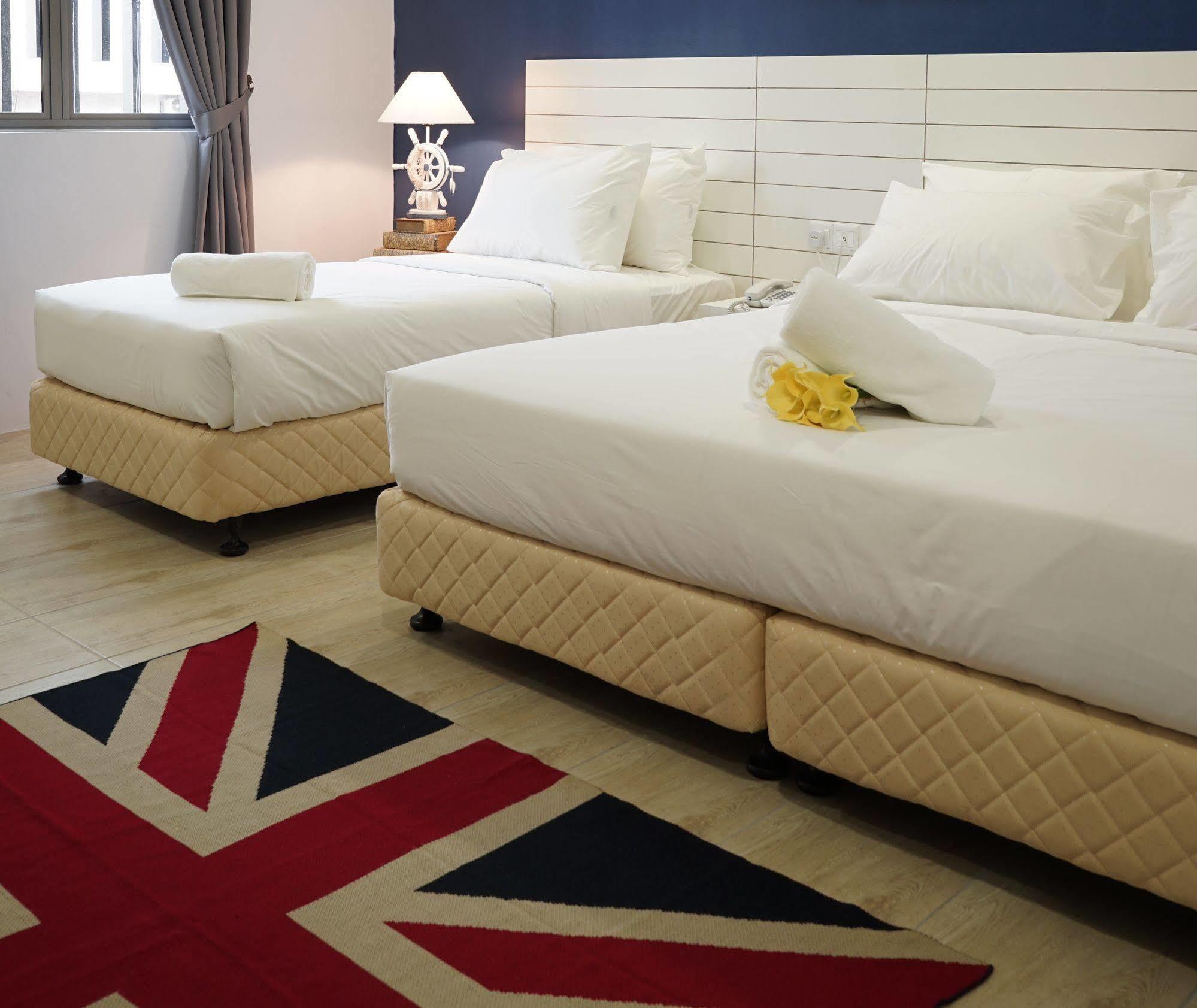 Lighthouse Hotel & Shortstay @ Damansara Uptown Petaling Jaya Exteriör bild